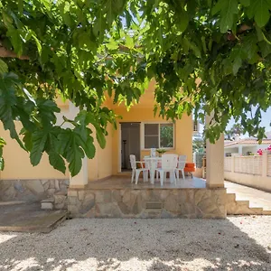 Сasa de vacaciones Finisterre By Interhome, Deltebre